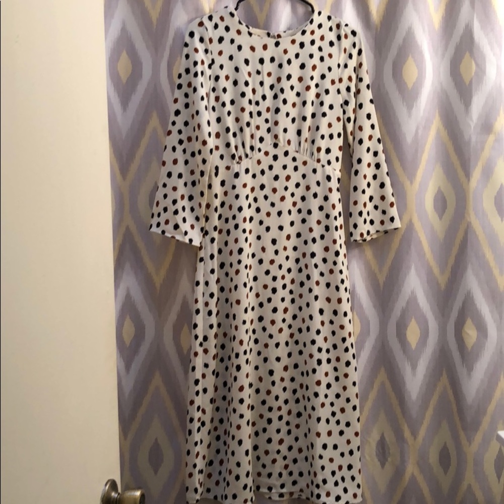 H&M // midi beige dress with black and brown spots